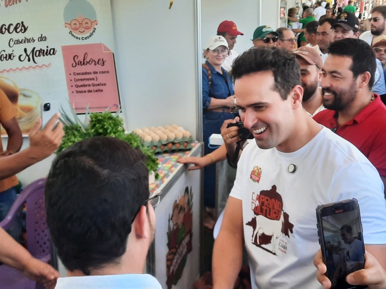 lucas-ribeiro-participa-da-expo-prata-e-destaca-protagonismo-das-mulheres-no-agro