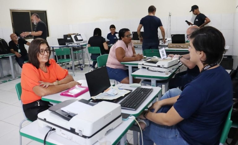 mutiroes-realizam-emissao-de-documentacao-de-trabalhadores-rurais-do-cariri-da-pb