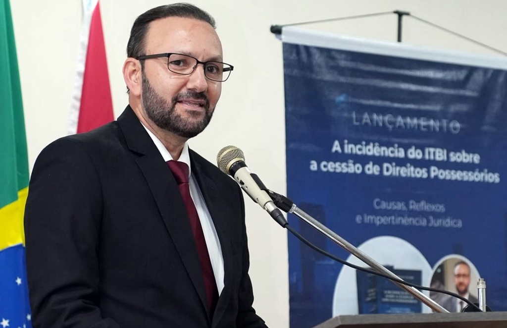 advogado-da-cagepa,-alisson-vitalino-recebe-comenda-da-camara-de-jp