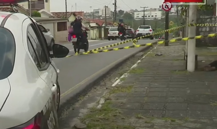 homem-e-encontrado-morto-em-parada-de-onibus,-em-joao-pessoa