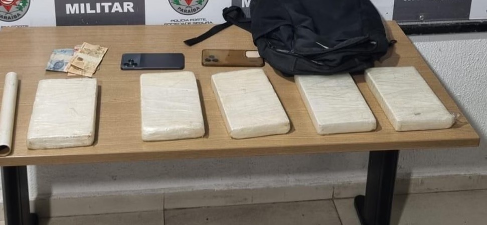 homem-e-preso-com-tabletes-de-cocaina-durante-operacao,-em-joao-pessoa