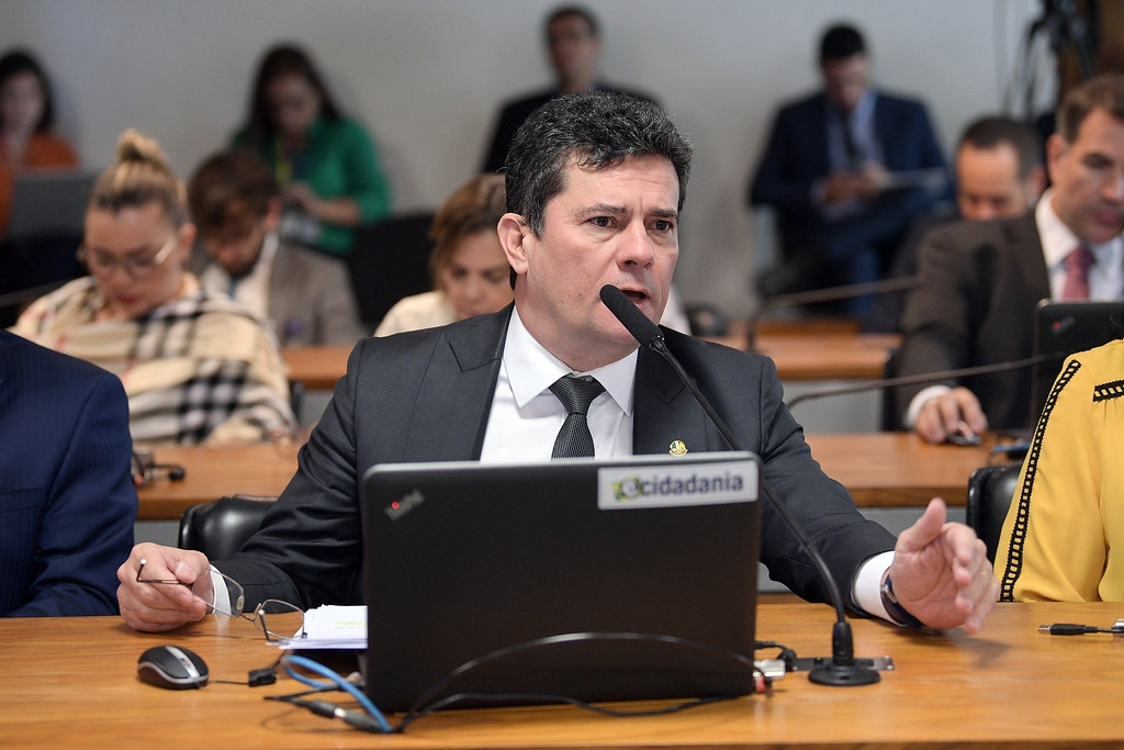 moro-propoe-emenda-para-tentar-salvar-pec-da-blindagem-apos-polemica