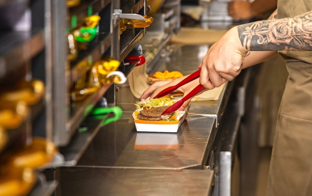 mcdonald’s-reforca-seu-compromisso-com-a-transparencia-com-seu-programa-portas-abertas