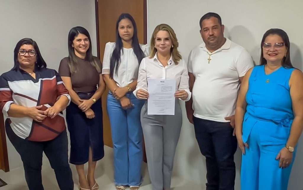 karla-sanciona-reajuste-e-define-data-base-para-conselheiros-tutelares-de-conde