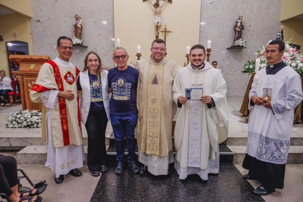 cicero-lucena-destaca-renovacao-da-fe-e-uniao-dos-fieis-durante-celebracao-a-nossa-senhora-aparecida