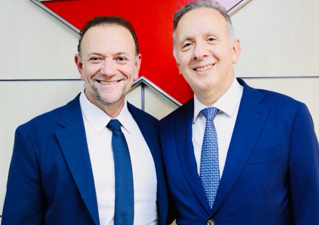 aguinaldo-se-encontra-com-presidente-do-pt-e-abre-dialogo-para-composicao-na-pb