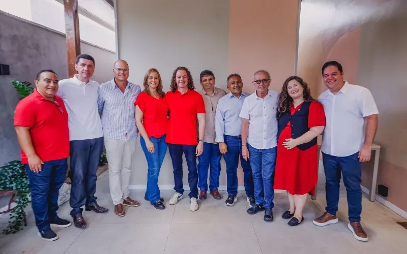 cicero-anuncia-retorno-ao-mdb-e-confirma-pre-candidatura-ao-governo-da-pb-em-2026