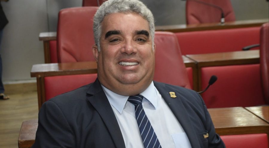 guga-pet-pede-exoneracao-da-secretaria-de-protecao-animal