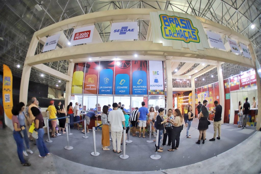 festival-brasil-cachacas-2025-supera-expectativas-e-movimenta-mais-de-r$-1-milhao-em-negocios