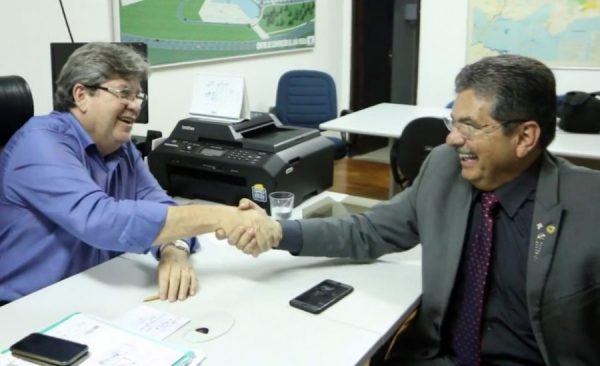 joao-azevedo-agradece-apoio-de-galdino-a-lucas-e-enaltece-alianca-para-2026