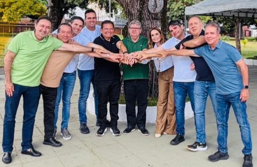 adriano-galdino-retira-pre-candidatura-ao-governo-e-anuncia-apoio-a-lucas-ribeiro