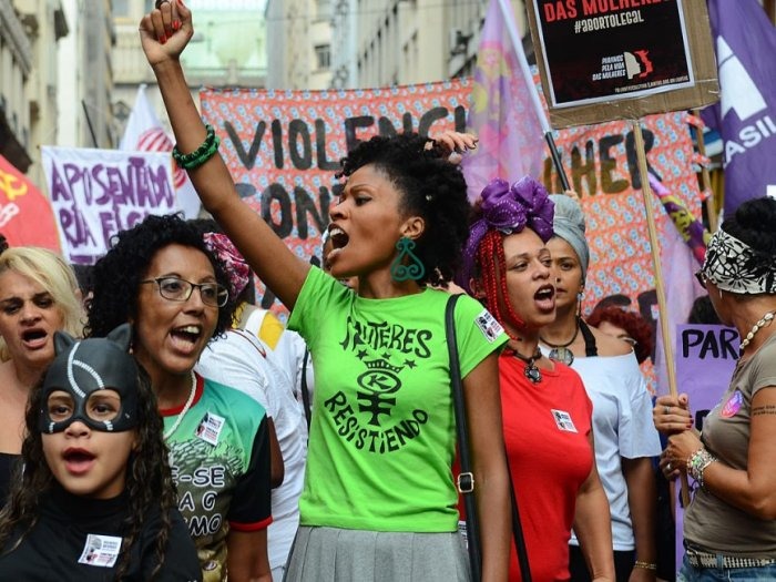 joao-pessoa-realiza-ato-nacional-do-movimento-levante-mulheres-vivas-neste-domingo