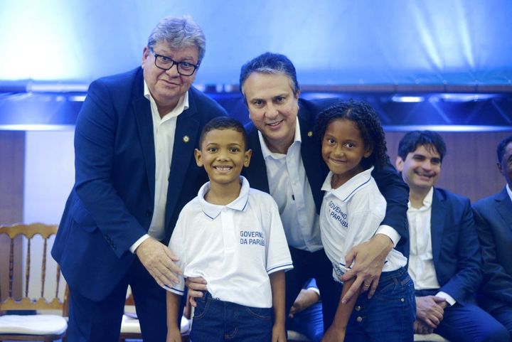 joao-azevedo-e-ministro-inauguram-e-entregam-acoes-na-educacao-da-pb-nesta-terca