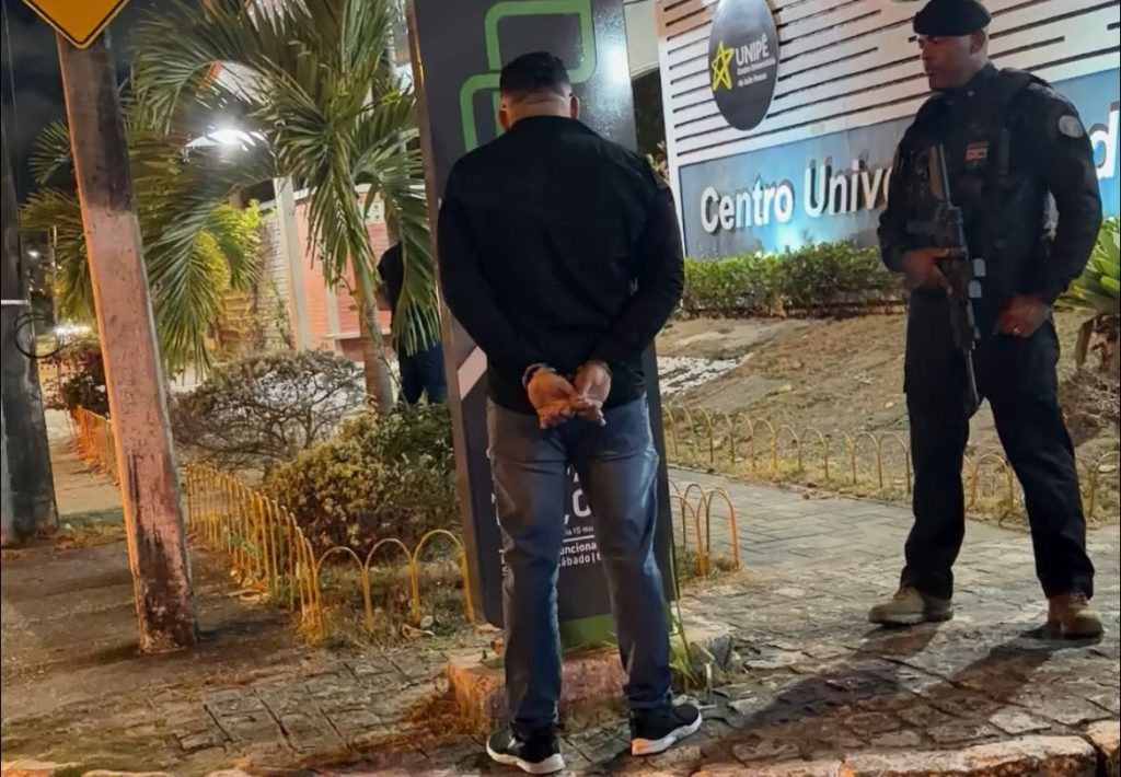 suspeito-de-liderar-faccao-criminosa-na-bahia-e-preso-em-joao-pessoa