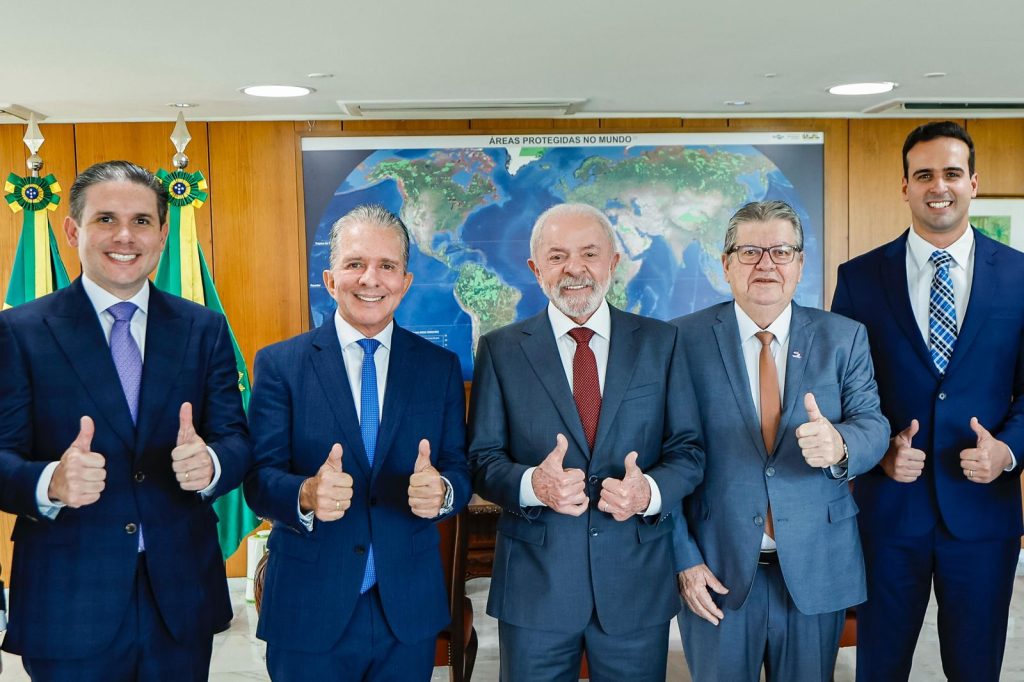 joao-azevedo,-lucas-ribeiro-e-nabor-wanderley-se-encontram-com-lula-em-brasilia