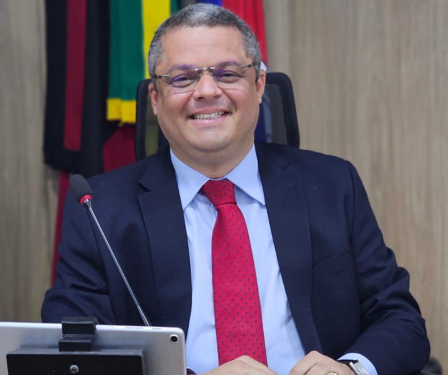 prefeito-edvaldo-neto-solicita-a-camara-revogacao-do-aumento-abusivo-de-iptu-em-cabedelo