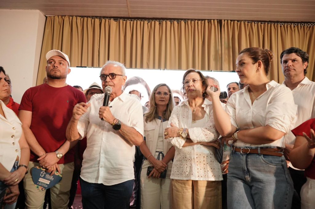 cicero-lucena-recebe-apoio-da-prefeita-lea-e-da-deputada-camila-toscano-em-guarabira