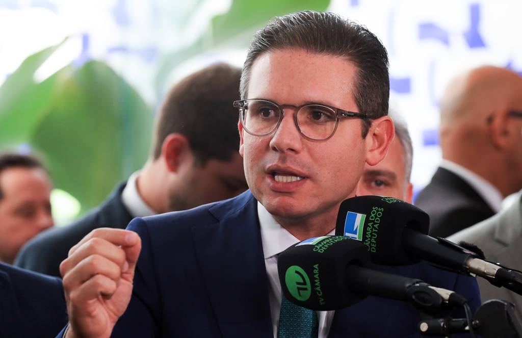 video:-hugo-motta-comenta-sobre-caos-ambiental-no-acude-velho,-em-cg