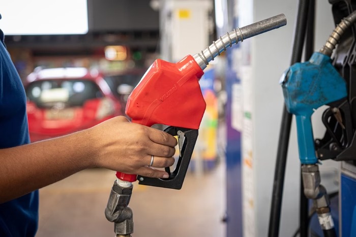 pesquisa-mostra-menores-precos-da-gasolina,-alcool,-diesel-e-gnv-em-jp;-confira