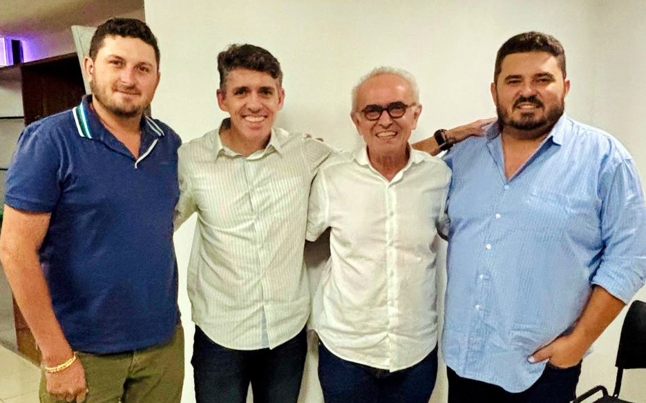 cicero-recebe-apoio-de-lideres-politicos-de-sao-joao-do-tigre-e-lucena
