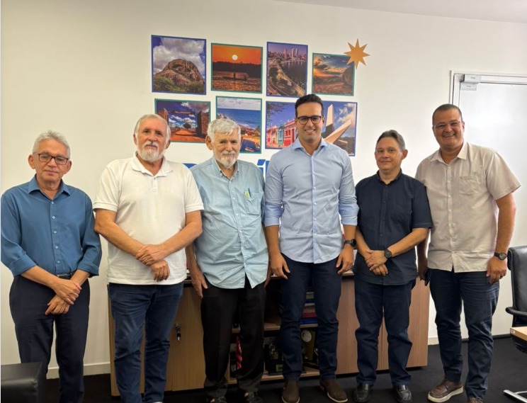 luiz-couto-declara-apoio-a-pre-candidatura-de-lucas-ribeiro-ao-governo-da-pb