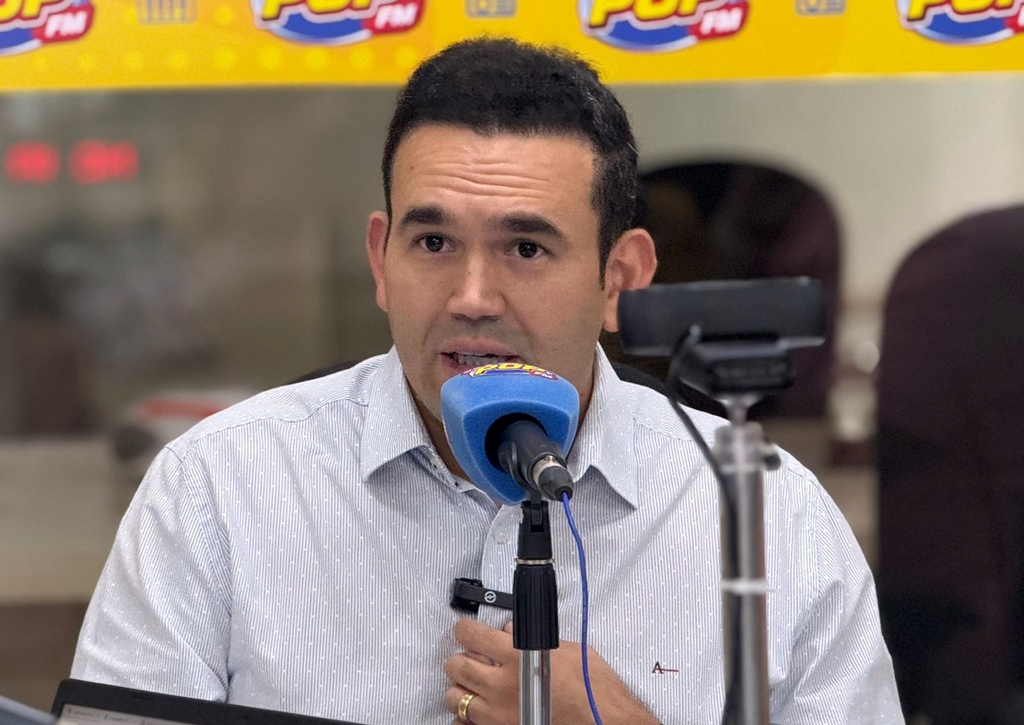 dr.-jhony-oficializa-desfiliacao-do-psb-para-assumir-comando-do-avante-na-pb