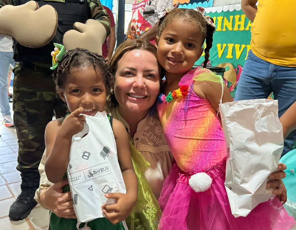 prefeitura-de-bayeux-entrega-de-kits-de-higiene-para-alunos-da-rede-municipal