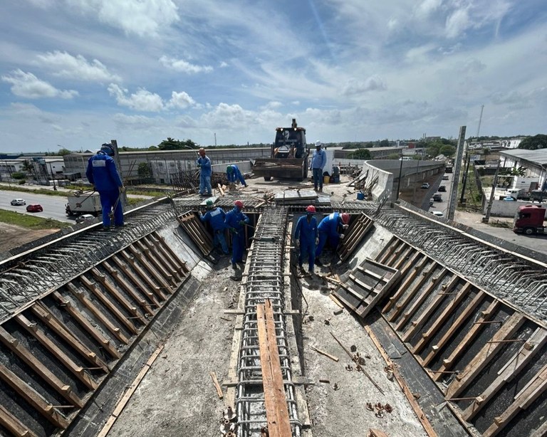 viaduto-que-liga-bairro-das-industrias-ao-costa-e-silva-deve-ser-entregue-neste-semestre