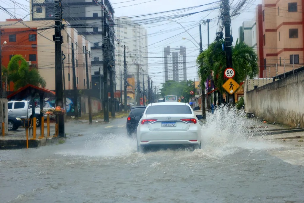 paraiba-tem-101-cidades-sob-alerta-de-chuvas-intensas;-veja-lista