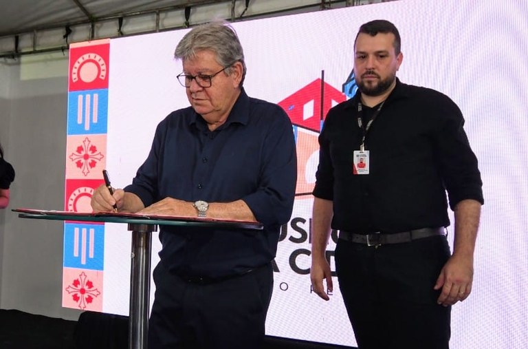 joao-azevedo-lanca-novos-editais-do-icms-cultural