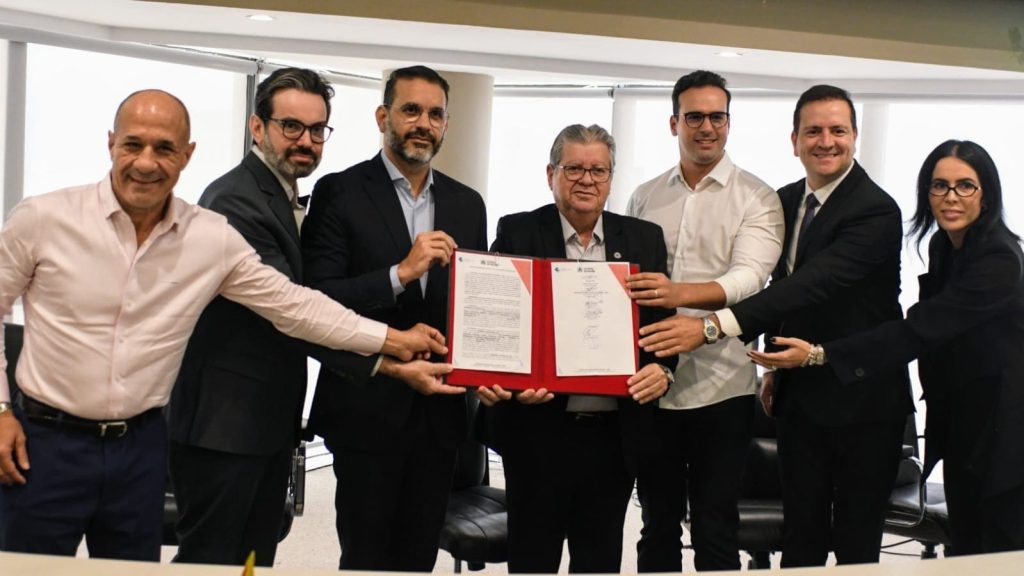 joao-assina-contrato-para-empreendimento-de-mais-de-r$-95-milhoes-no-polo-turistico
