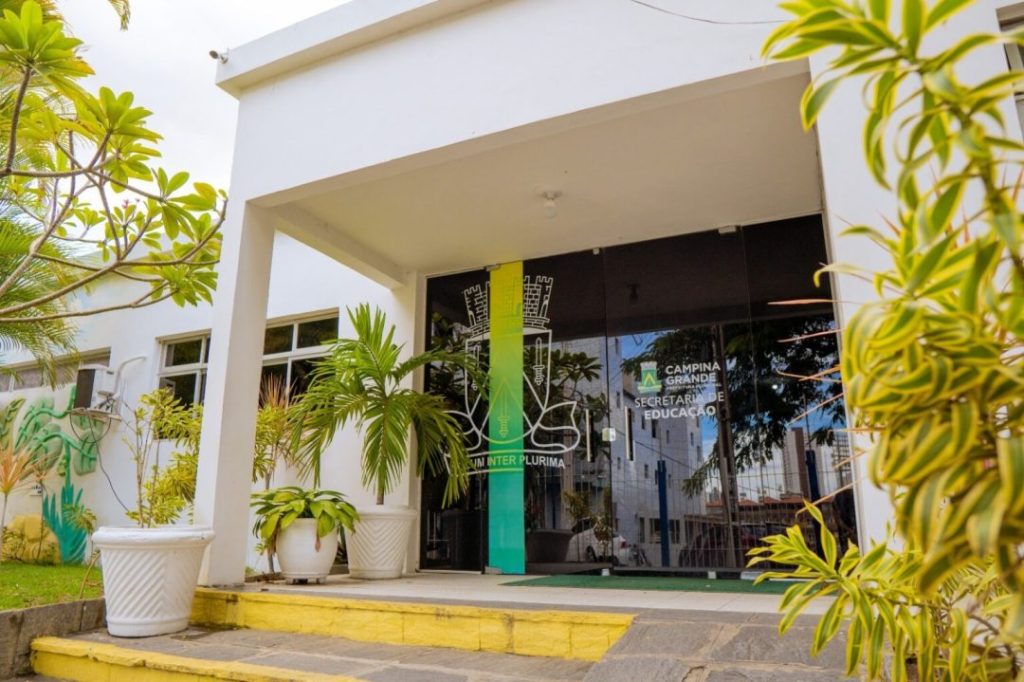 educacao:-sindicato-convoca-servidores-de-campina-grande-para-protesto