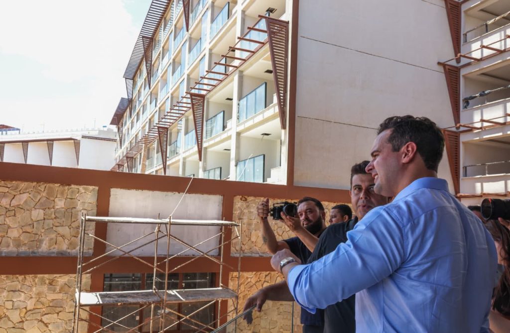 lucas-ribeiro-visita-resort-taua-e-preve-avanco-economico-na-paraiba