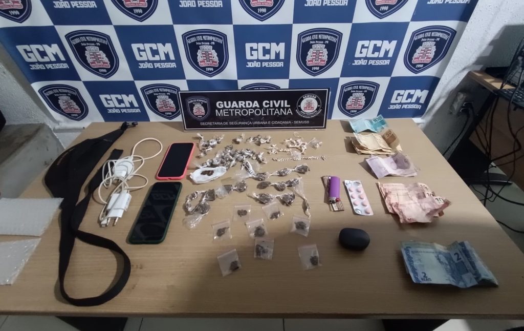 suspeitos-de-traficar-drogas-no-parque-solon-de-lucena-sao-presos