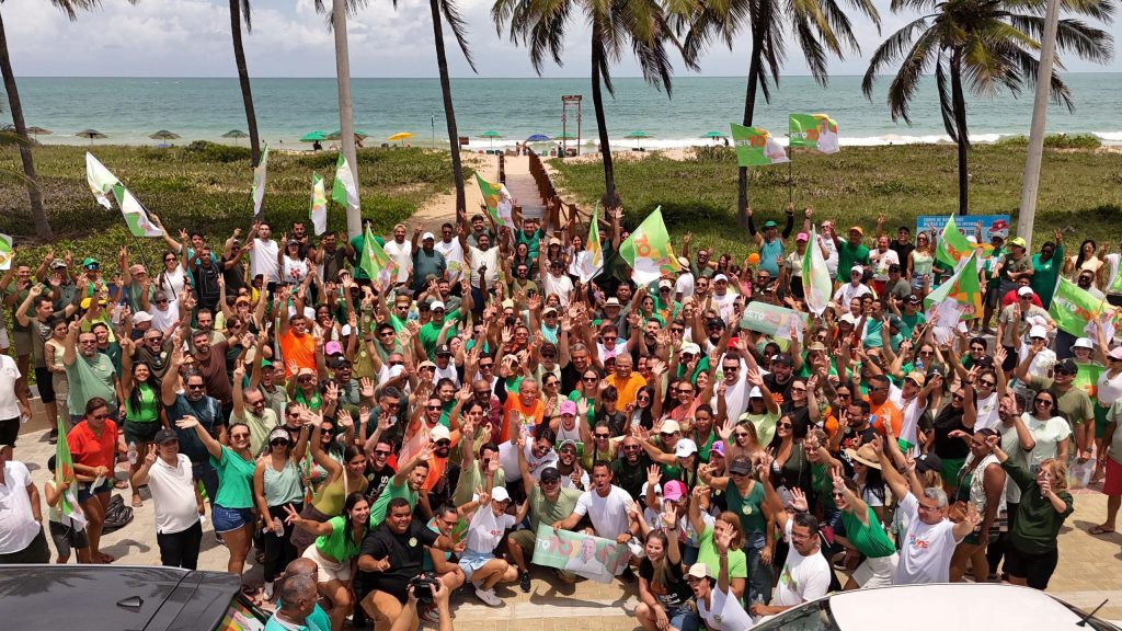 edvaldo-neto-fortalece-campanha-com-grande-adesivaco-em-quarto-bairros