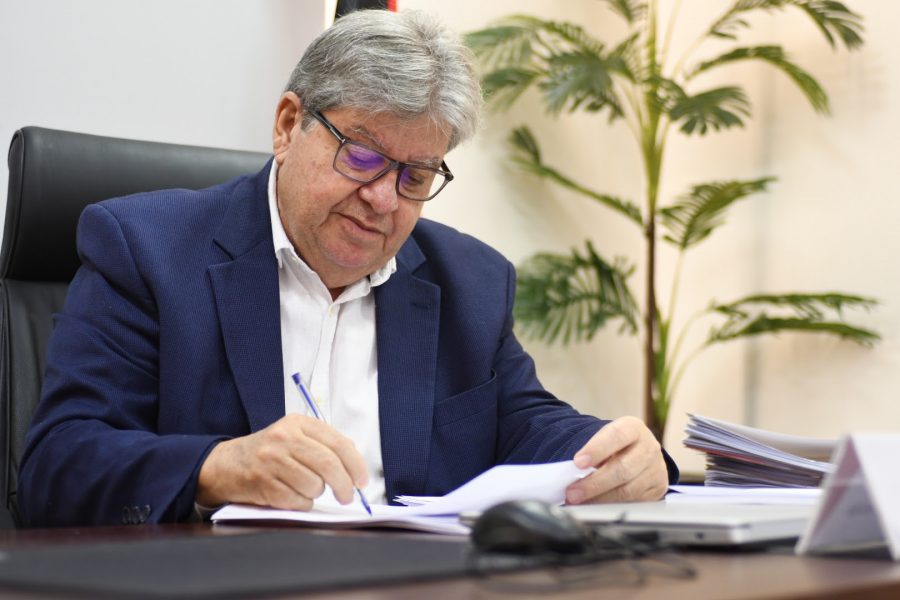 joao-azevedo,-a-forca-do-municipalismo,-as-entregas-e-o-reconhecimento-popular