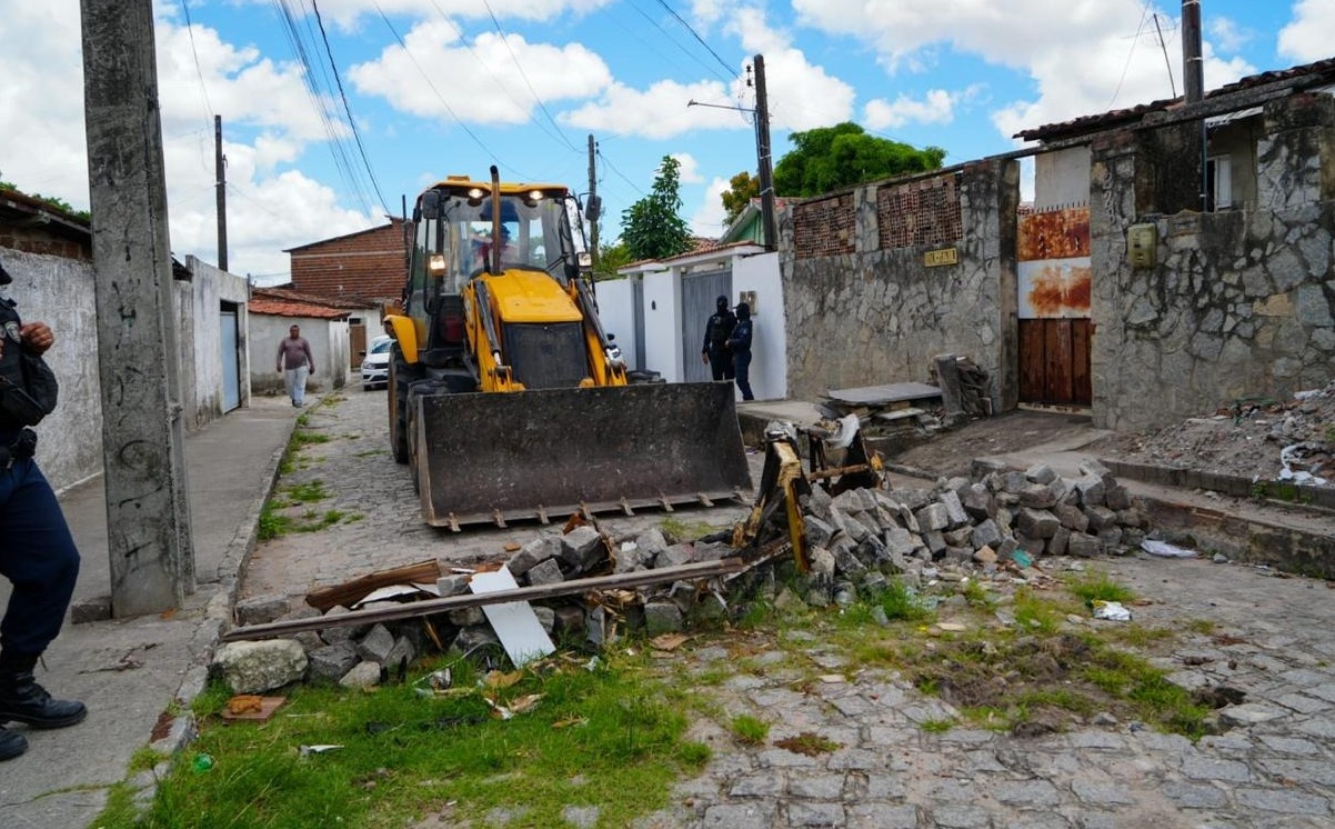 operacao-remove-barricadas-instaladas-por-faccoes-criminosas-em-jp
