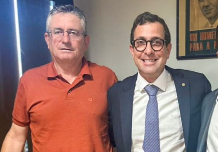 deputados-gervasio-maia-e-dr.-romualdo-oficializam-filiacao-ao-pcdob,-na-pb