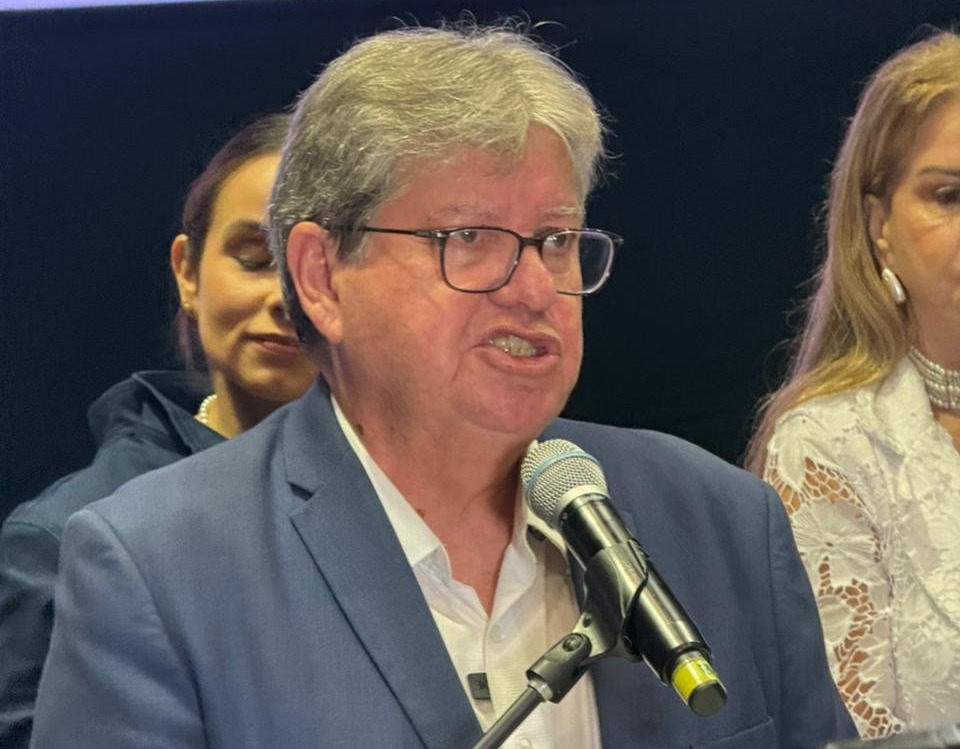 joao-azevedo-presta-contas-das-acoes-na-saude-de-sua-gestao;-veja-discurso