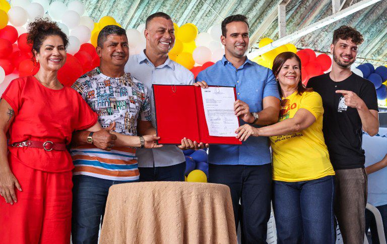 lucas-assina-contratos-habitacionais-para-atender-150-familias-de-sape