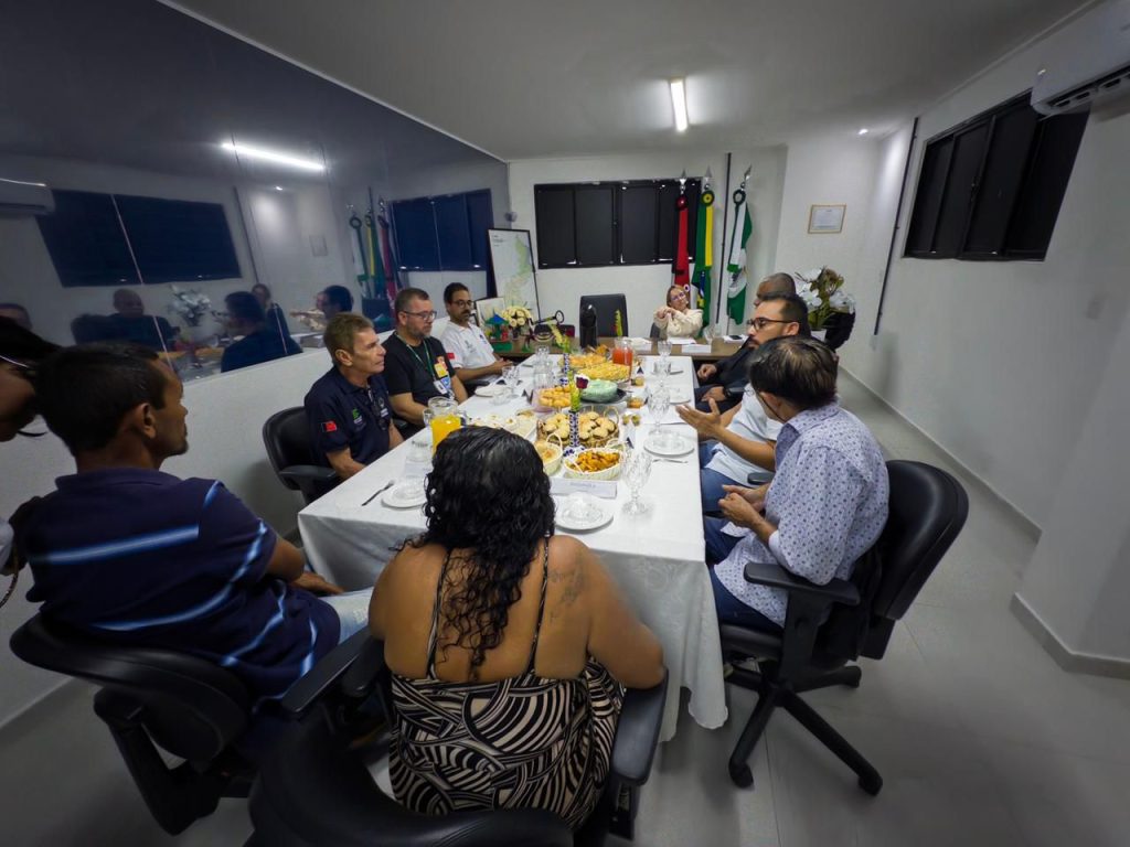 prefeitura-de-bayeux-firma-parceria-com-o-ifpb-e-garante-1o-curso-de-qualificacao-para-pescadores