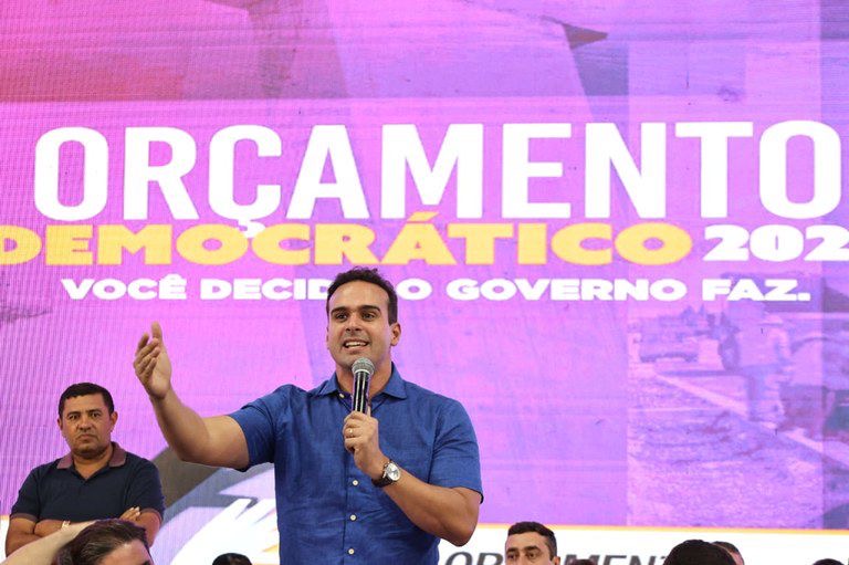 lucas-ribeiro-encerra-1o-bloco-de-audiencias-do-ode-e-destina-r$-19,8-milhoes-para-regiao-da-serra-de-teixeira