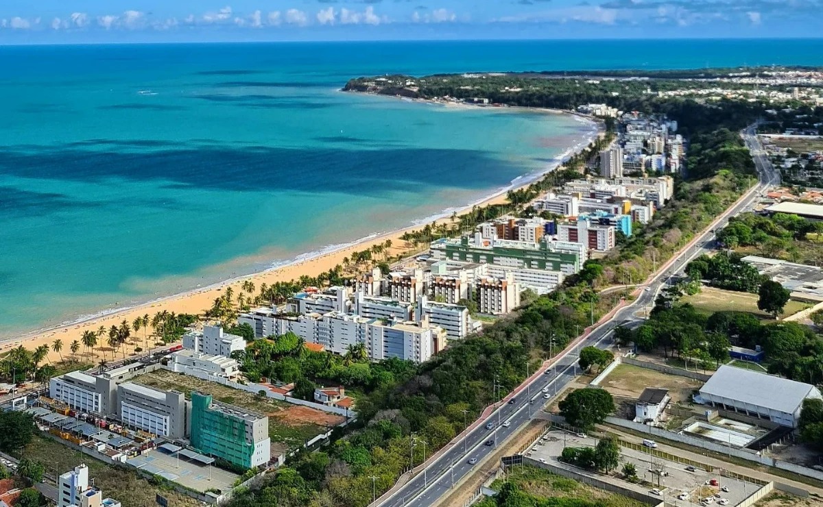 onde-o-mercado-imobiliario-da-capital-atinge-sua-regua-mais-alta:-o-protagonismo-luxuoso-do-cabo-branco