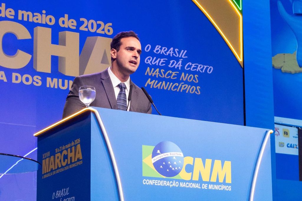 em-brasilia,-lucas-representa-governadores-na-abertura-da-marcha-dos-prefeitos-e-ressalta-integracao-com-municipios