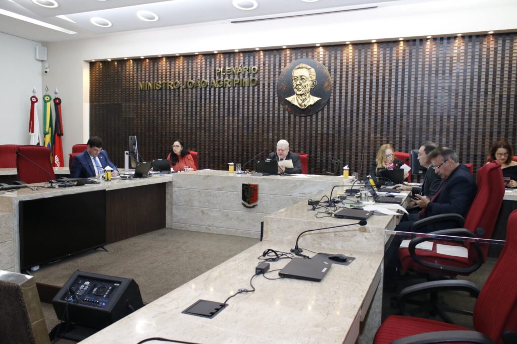 tce-pb-impoe-debito-superior-a-r$-416-mil-a-ex-prefeito-por-gastos-com-combustiveis
