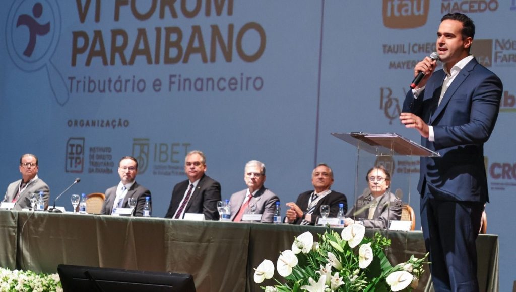 lucas-ribeiro-assina-acordo-para-ampliar-educacao-fiscal-nas-escolas-publicas-da-pb
