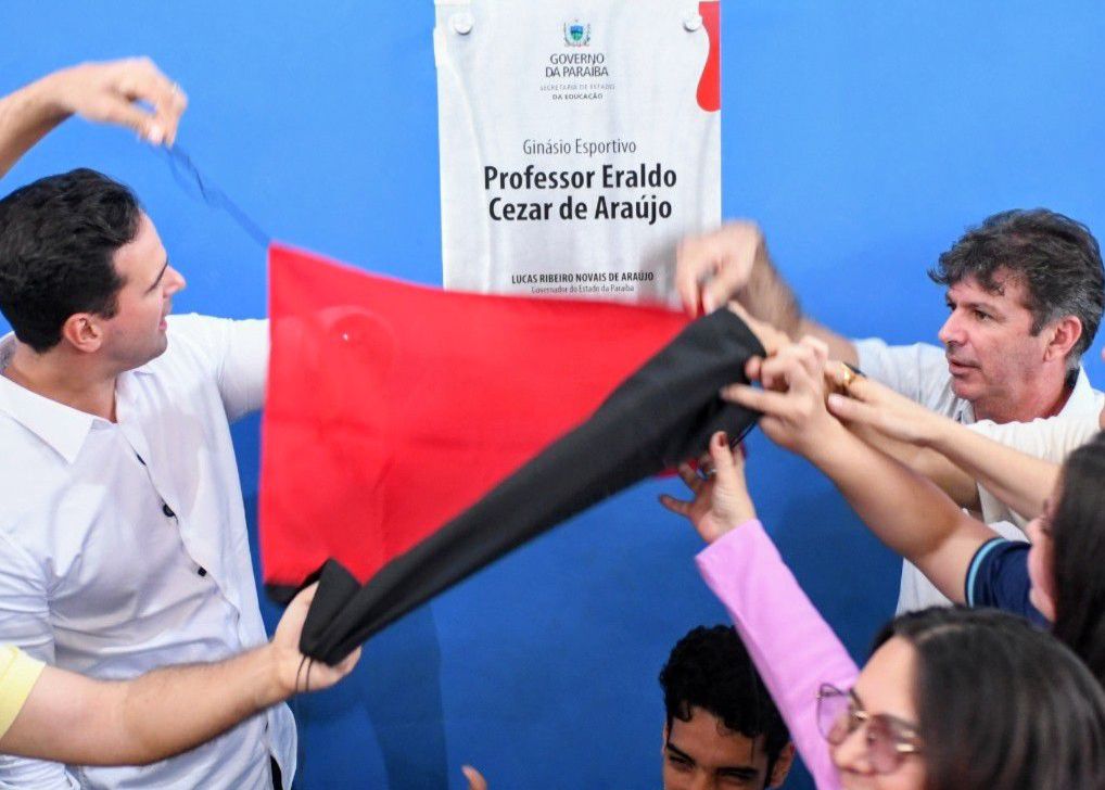 lucas-ribeiro-entrega-reforma-e-ampliacao-de-escola-em-campina