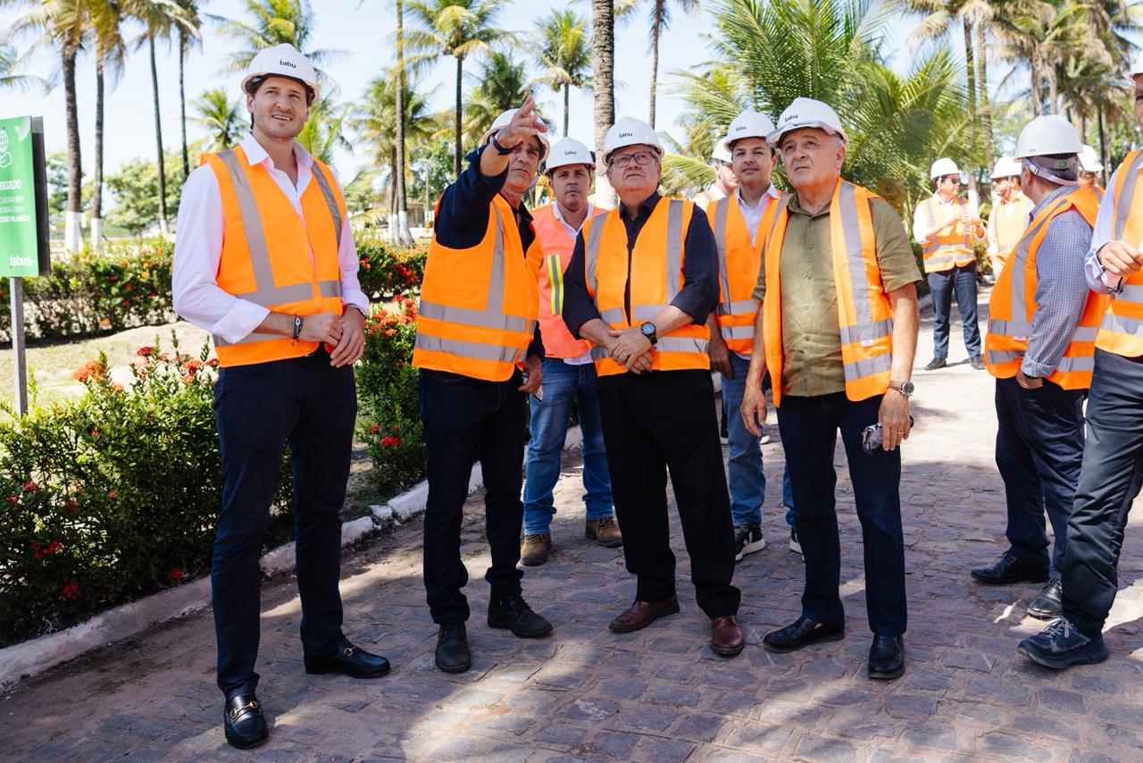 em-caapora,-joao-azevedo-visita-usina-produtora-de-etanol-que-iniciara-producao-de-acucar-no-mes-de-agosto