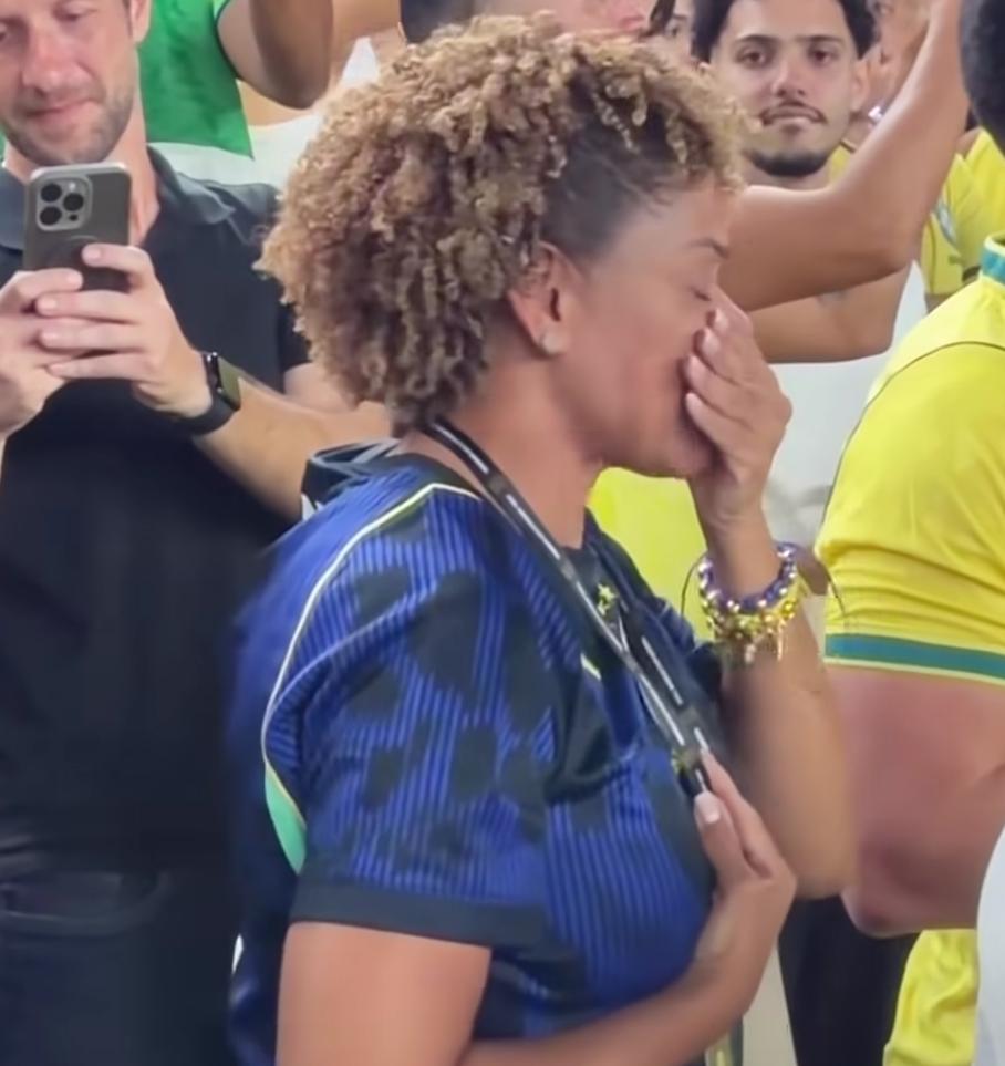 video:-mae-de-matheus-cunha-chora-na-arquibancada-apos-gols-do-paraibano-na-copa-2026