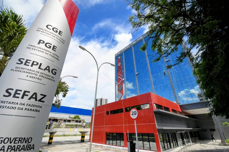 sefaz-pb-anuncia-canal-de-atendimento-no-whatsapp-para-facilitar-acesso-a-servicos